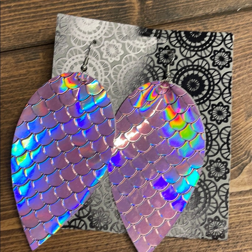 Big faux leather earrings